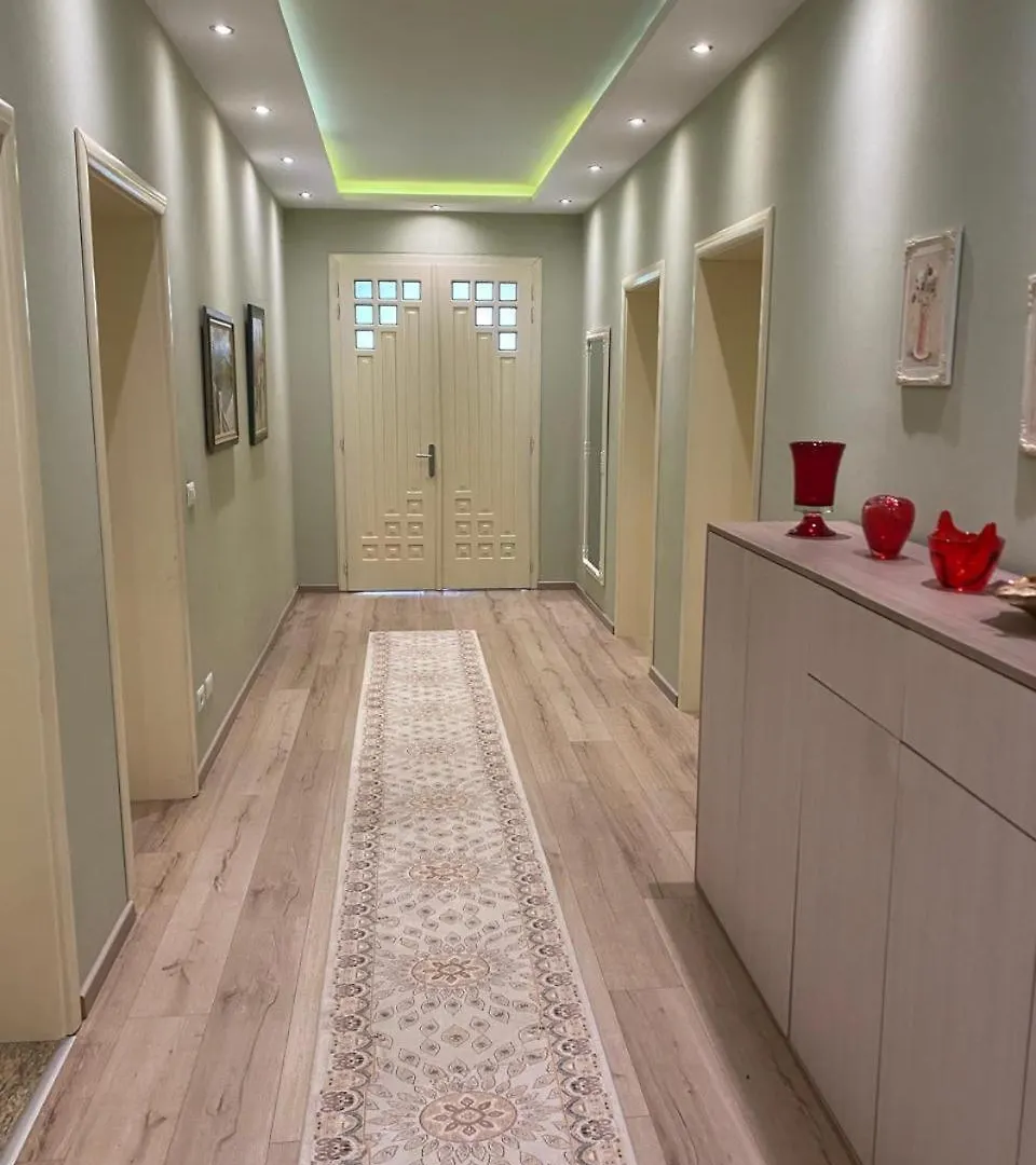 فيلا Luxury House شكودر